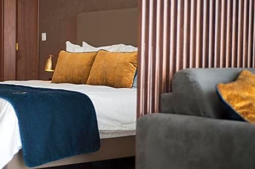 Фото The Duke Boutique Hotel