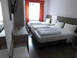 Гостиница Ariston Apartment