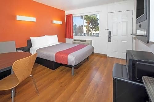 Фото Motel 6 Ventura, Ca - Beach