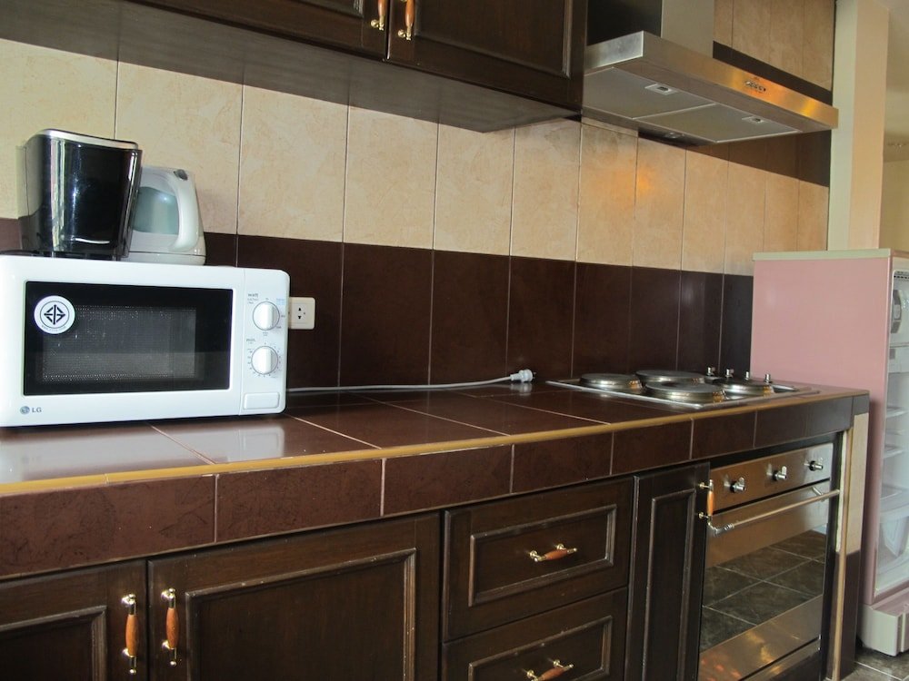 Фото Rouge Service Apartments