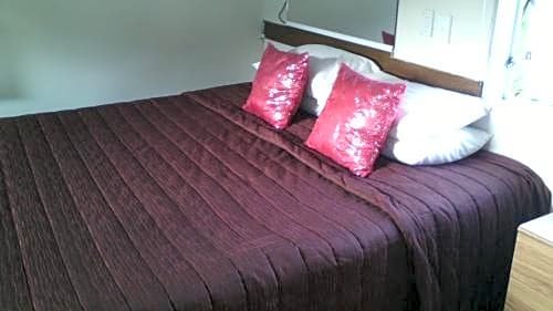 Фото 747 Motel Wellington