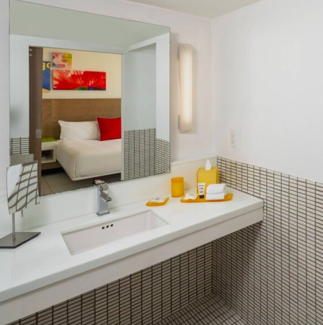 Фото Royal Palm South Beach Miami, a Tribute Portfolio Resort