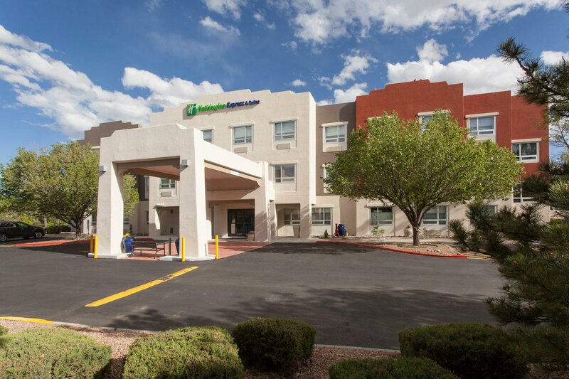 Гостиница Holiday Inn Express And Suites Santa Fe, an Ihg Hotel в Санта-Фе