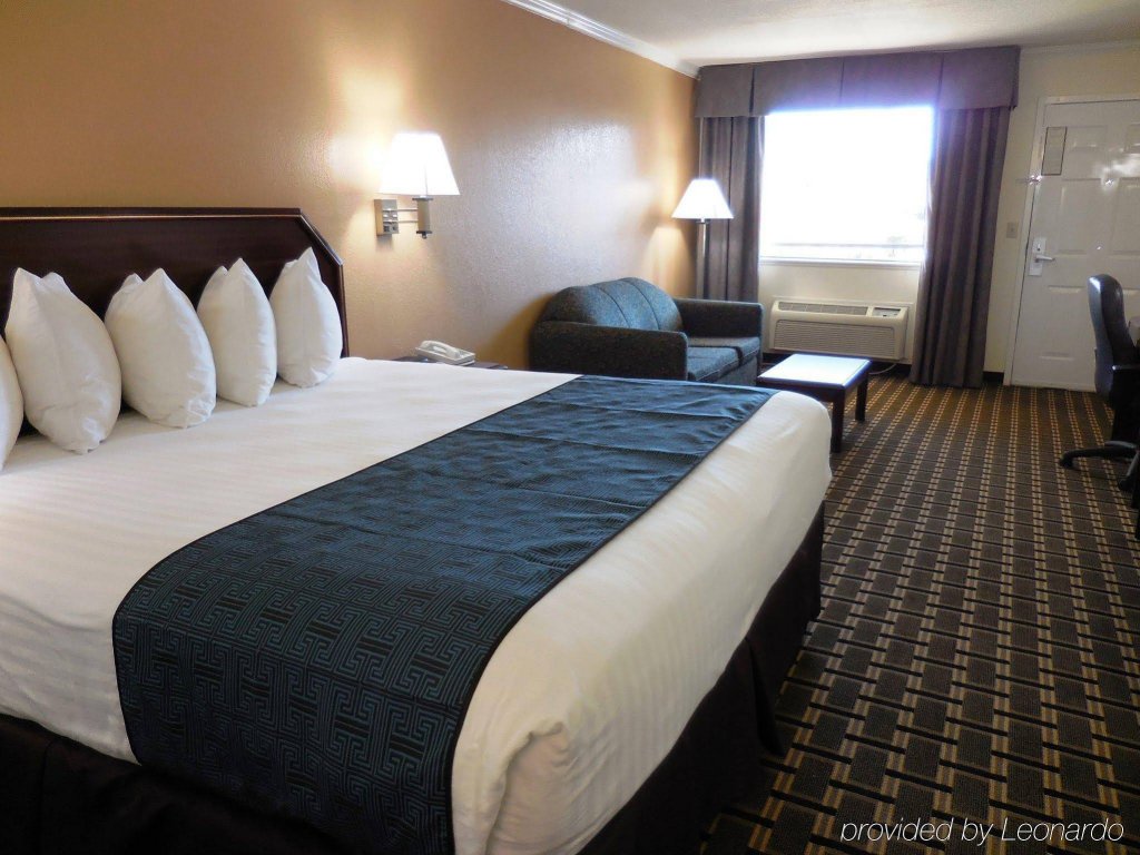 Фото Best Western Garden Inn