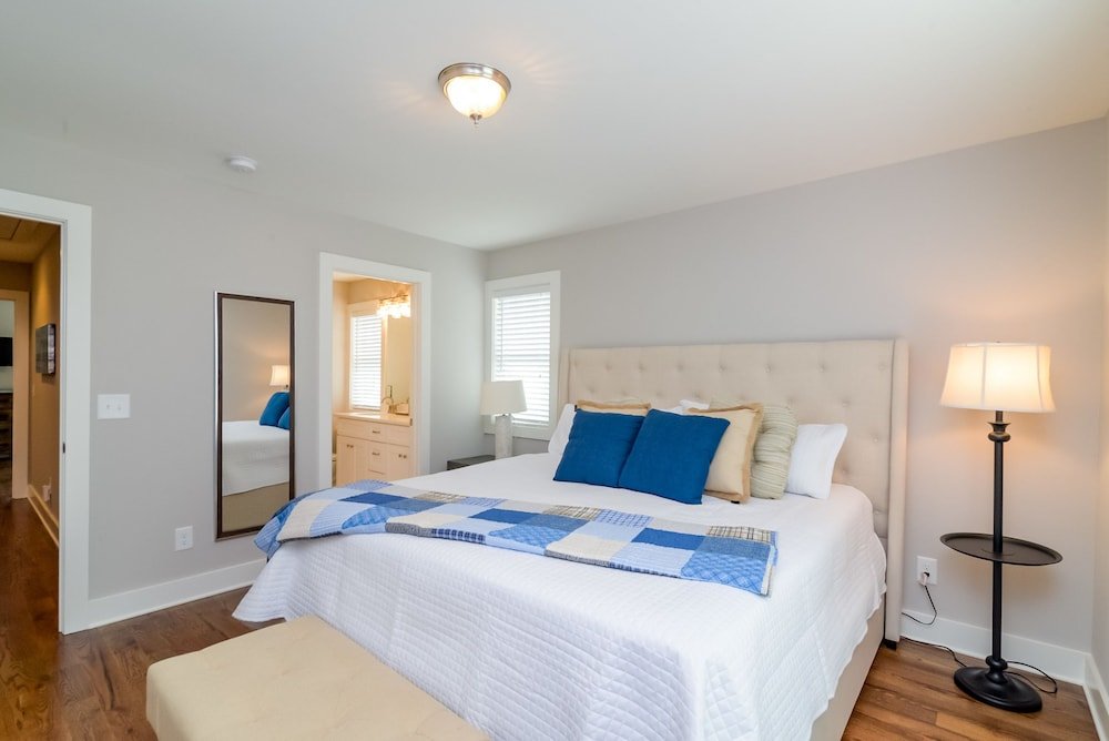 Фото Kline Ave Nashville Home Unit B - 3 Br Condo