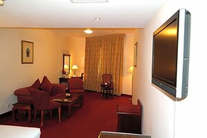 York International Hotel (Al Yousuf building by Emirates Properties, Al Souq Al Kabeer, Bur Dubai, Dubai), hotel