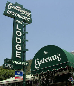 The Gateway Restaurant & Lodge (California, Tulare County, Three Rivers), hotel