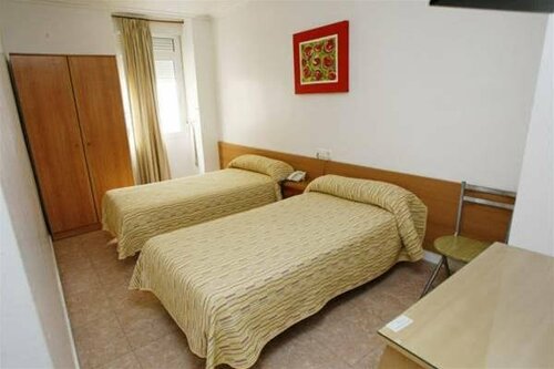 Гостиница Hostal San Fernando в Аликанте