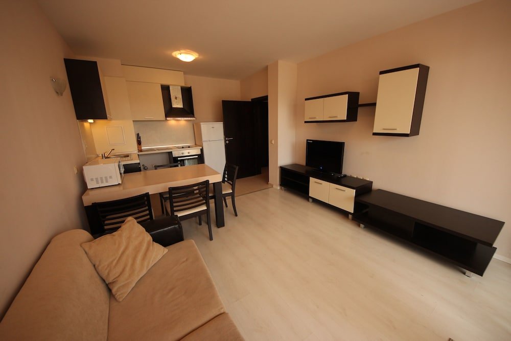 Фото Апартаменты Menada Horyzont