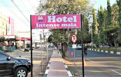 Intense Maia Hotel