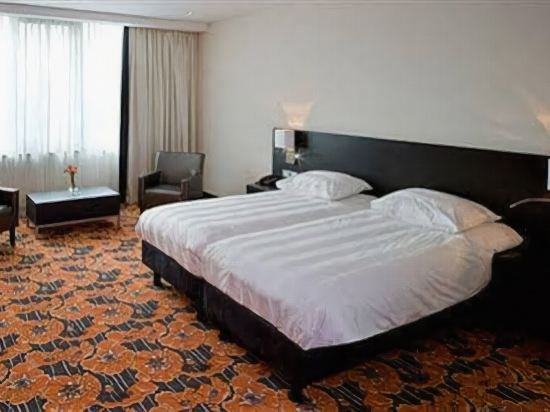 Фото Van der Valk Hotel Duiven near Arnhem A12