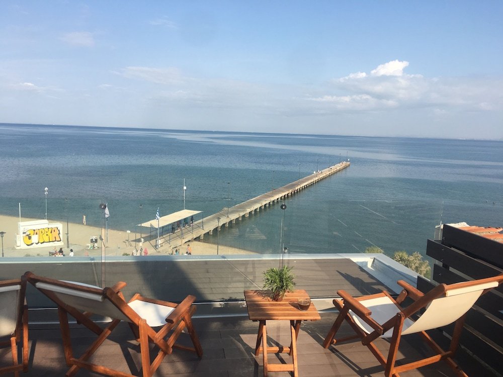 Фото Peraia Rooms