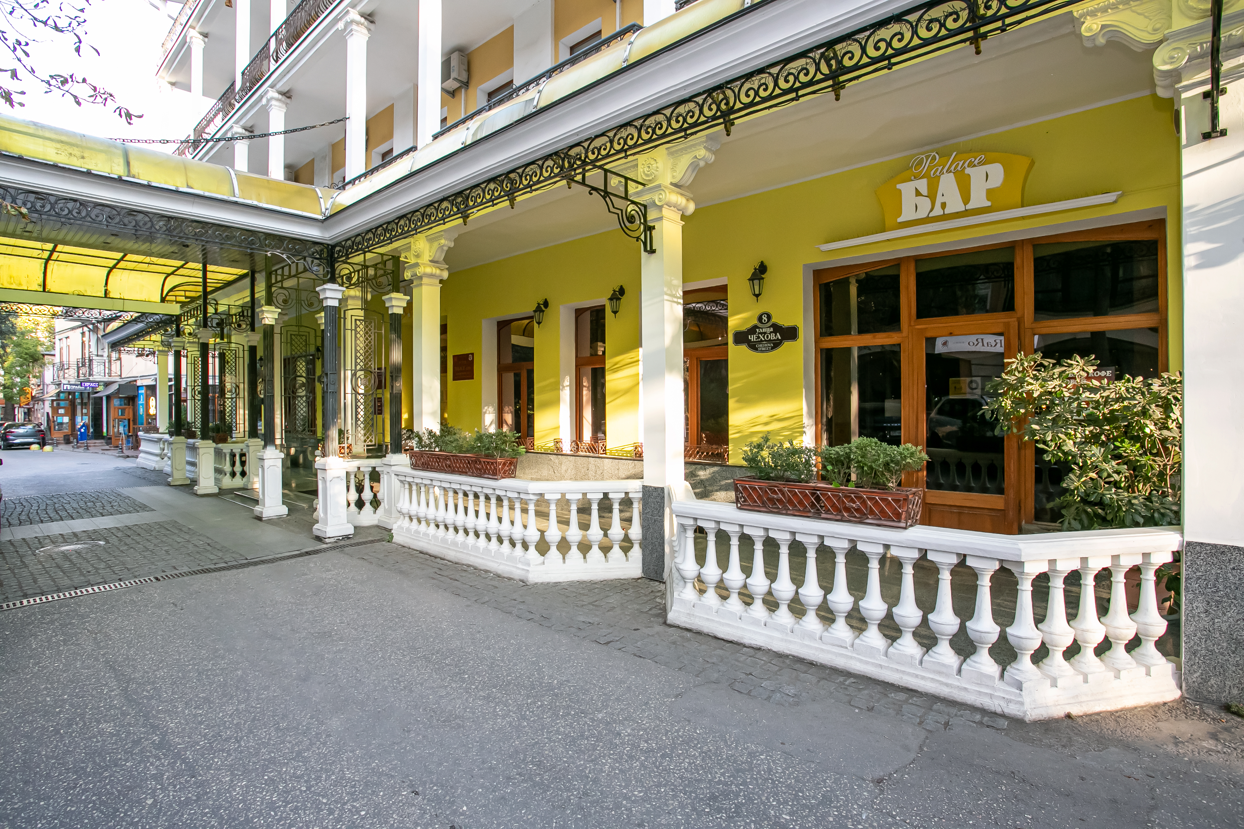 Фото отеля 1