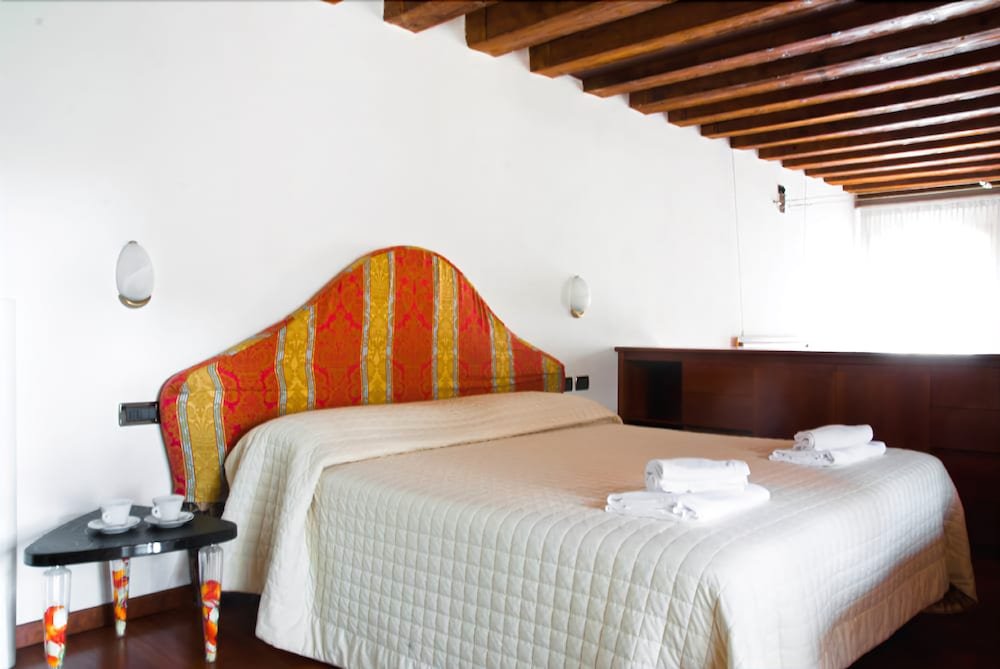 Фото Grimaldi Apartments Proverbi