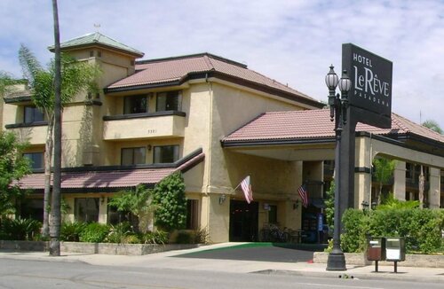 Гостиница Hotel Le Reve Pasadena в Пасадене