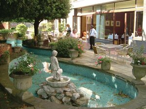 Гостиница Bedford Hotel