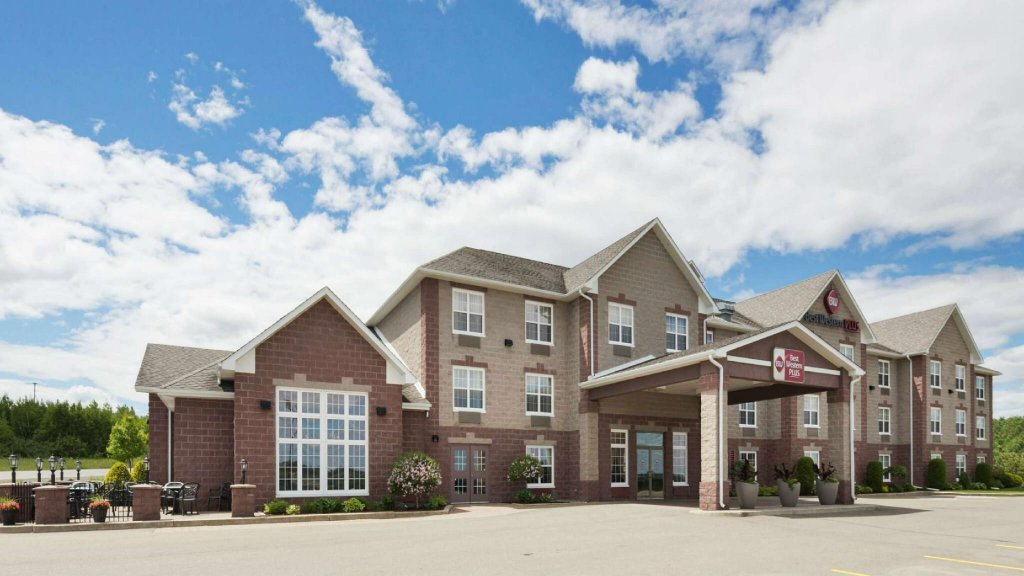 Фото Best Western Plus Grand-Sault Hotel & Suites