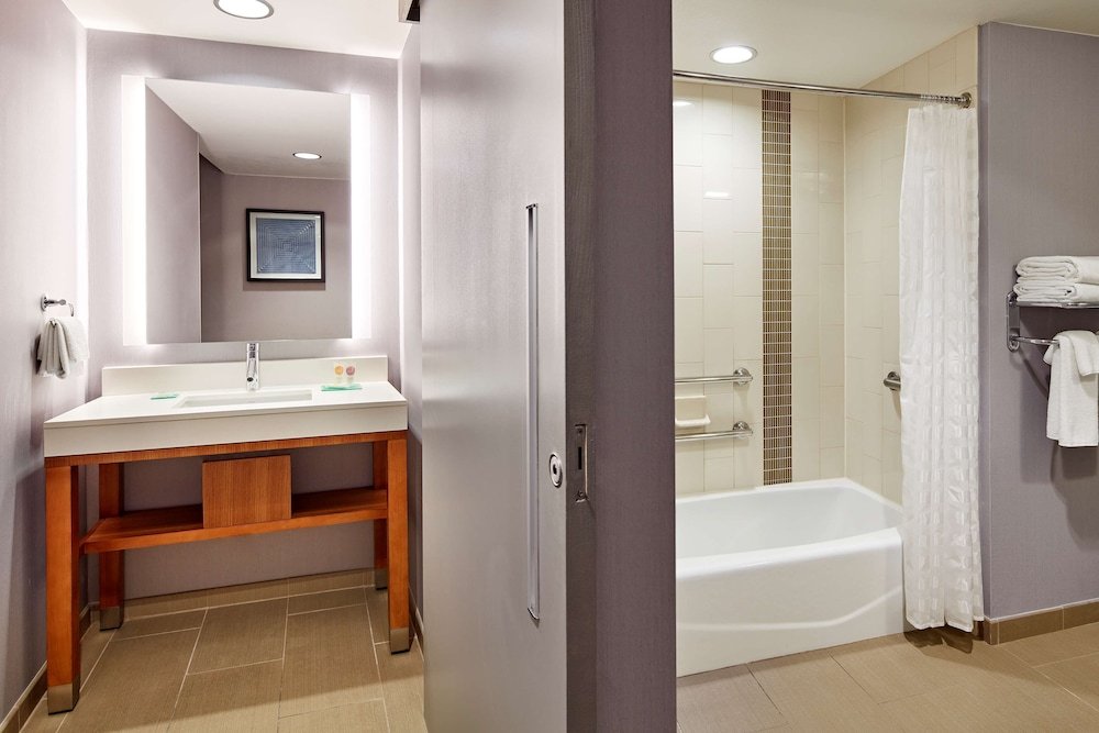 Фото Hyatt Place Lax El Segundo