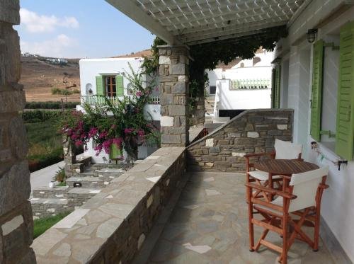 Фото Elena Studios and Apartments