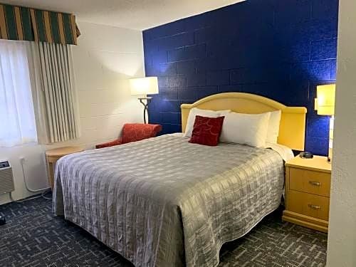 Фото Cheap Sleep Motel