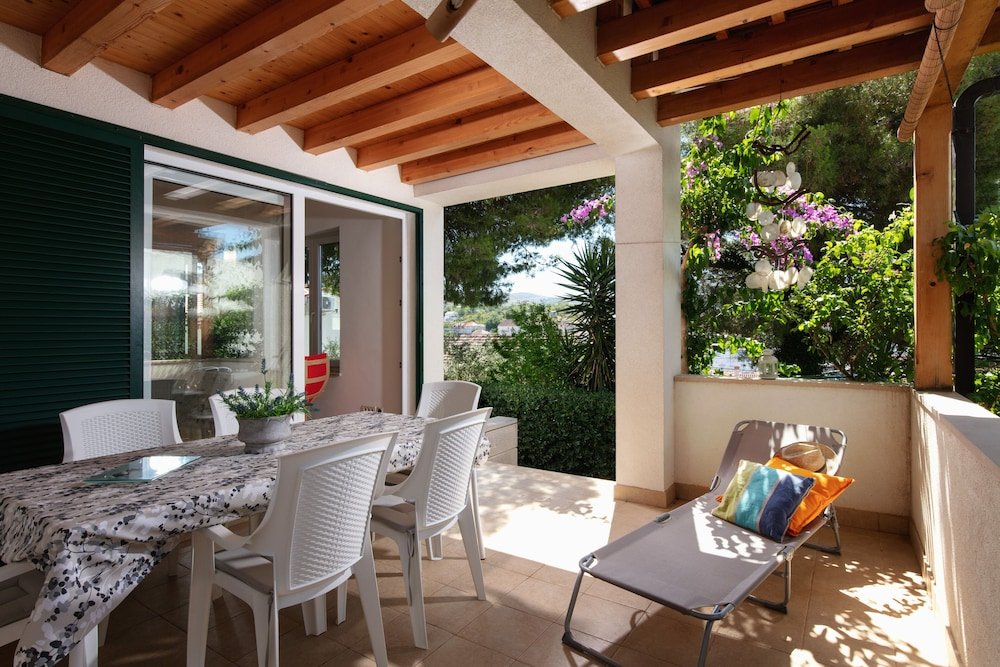 Фото Villa Helena