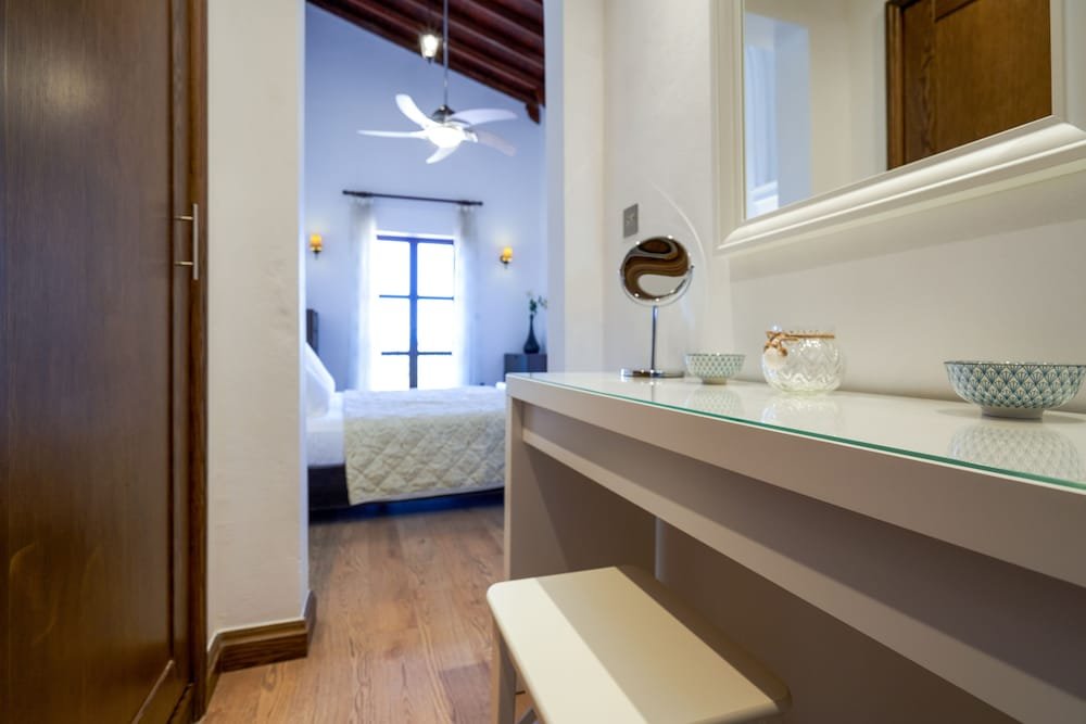 Фото Villa Kallithea - Apr04