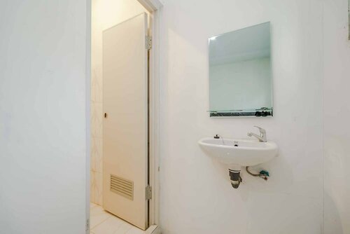Гостиница KoolKost Syariah near Bintaro Jaya Xchange