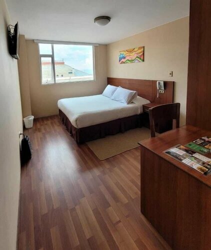 Гостиница Hotel Madrid в Боливии