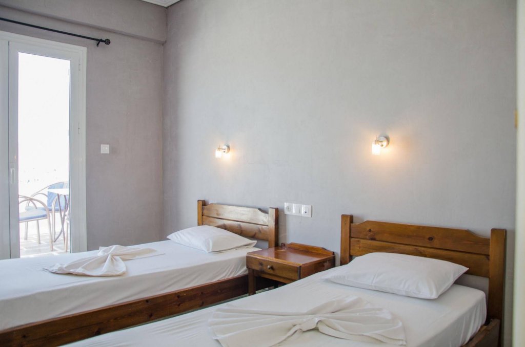 Фото George & Irene Hotel