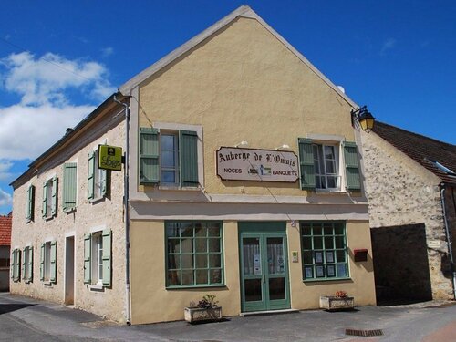 Гостиница L'Auberge de l'Omois в Эперне