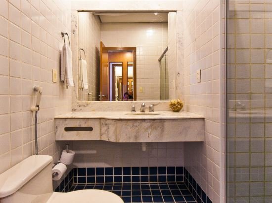 Фото B&b Hotels São José dos Campos