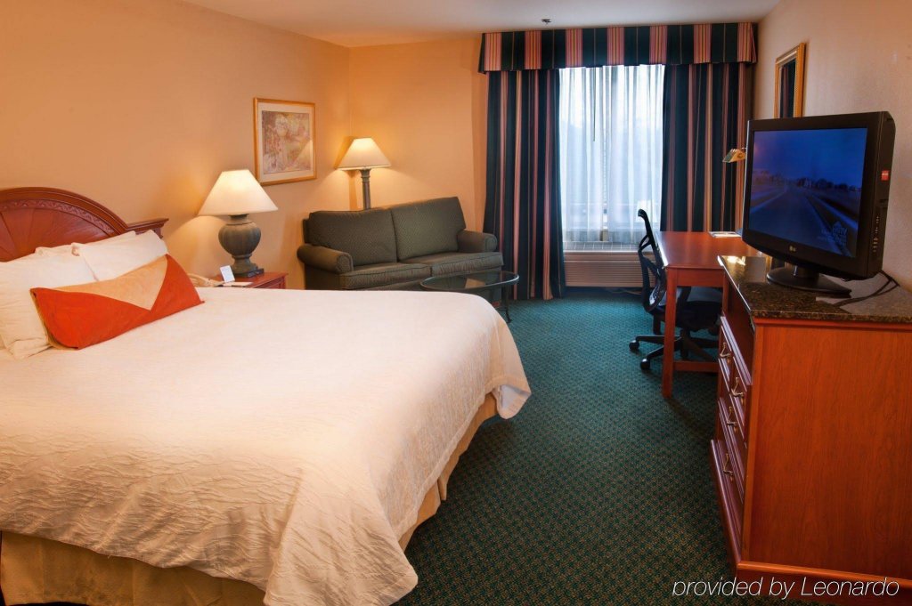 Фото Hilton Garden Inn St. Louis/Chesterfield