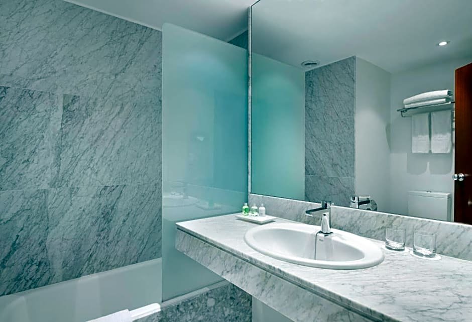 Фото Nh Castellón Turcosa