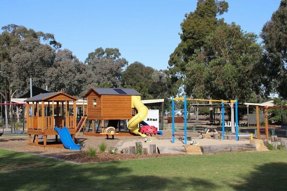 Hotel Big4 Bendigo Marong Holiday Park, Victoria, photo