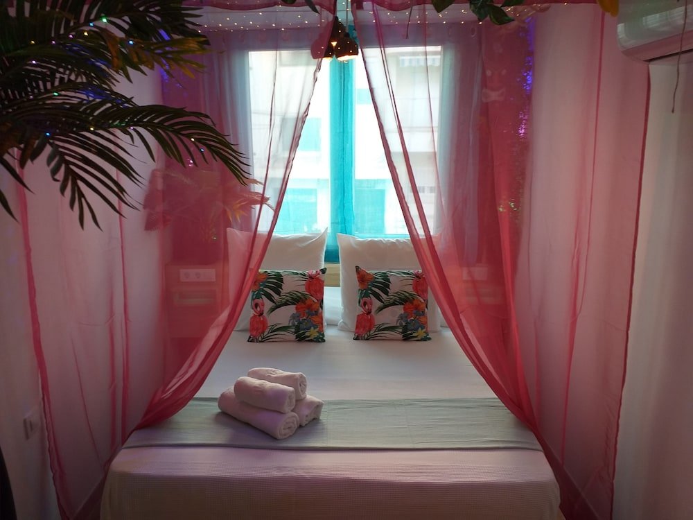 Фото Wonder Rooms Nerja Guest House