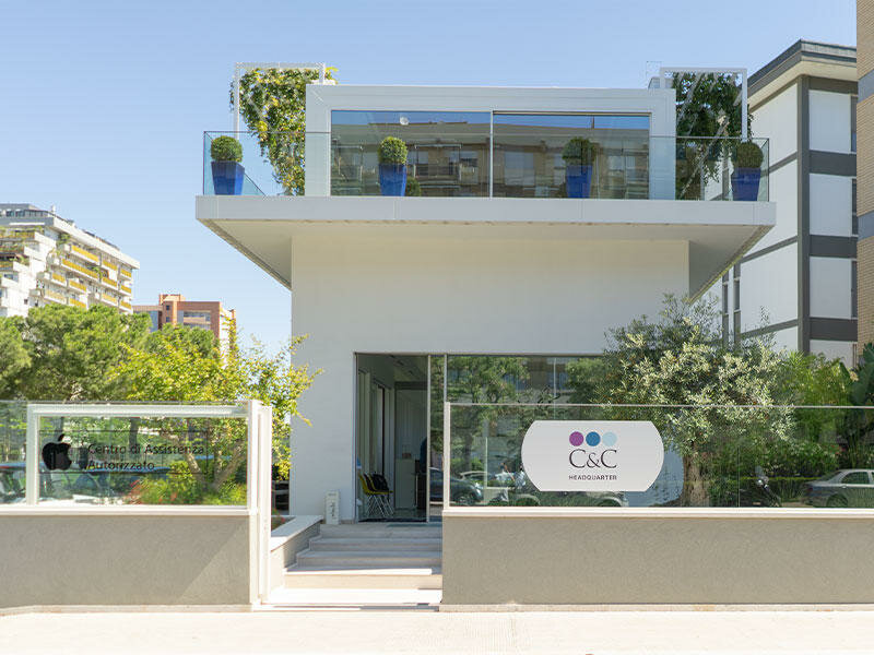 Telecommunication equipment C&c Bari - Centro Assistenza Autorizzato Apple, Bari, photo