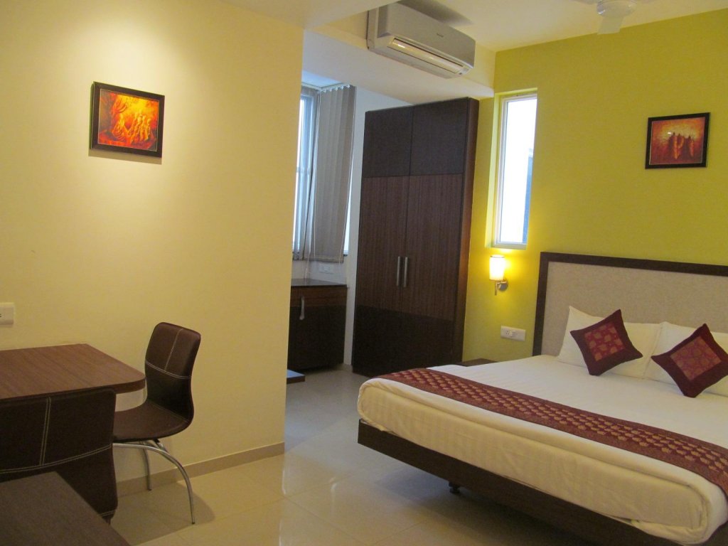 Фото Ixora Suites