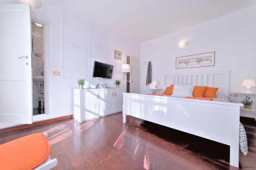 Фото Wine Apartments Florence Moscato