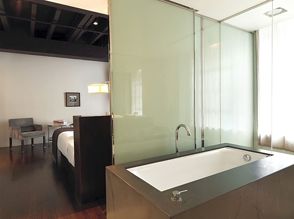 Фото Establishment Hotel