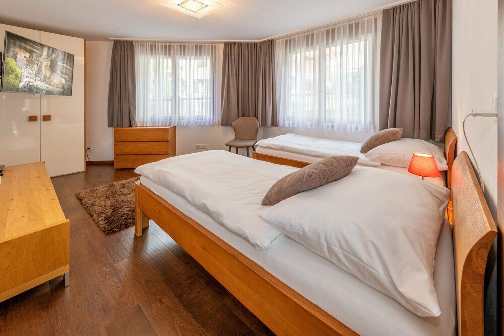 Hotel Haus Colosseo, Valais, photo