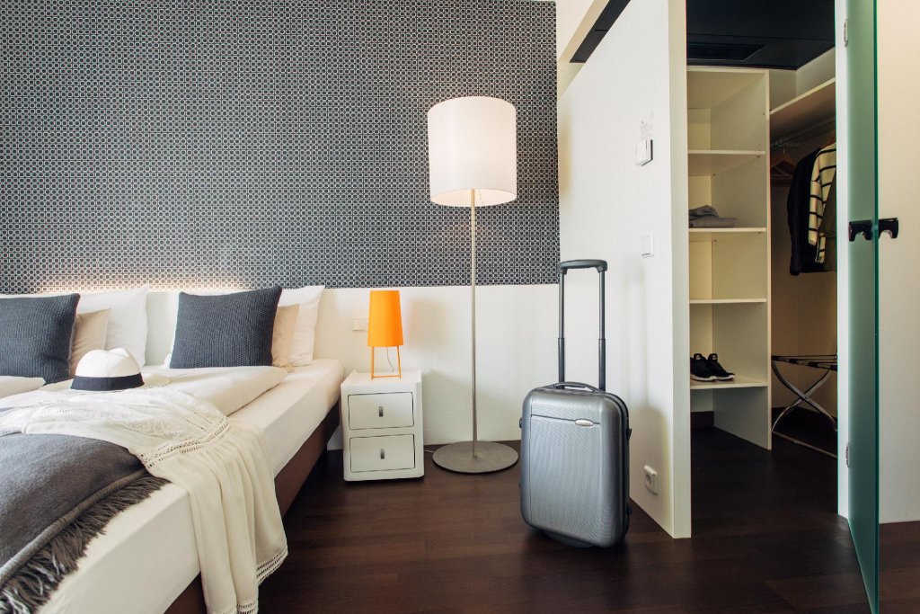 Фото Harry’s Home Hotel & Apartments