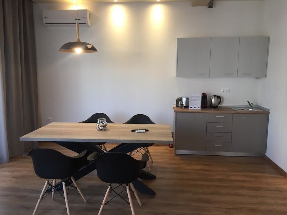 Фото Superior One Luxury Apartments