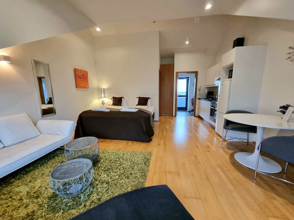 Фото Reykjavik4you Apartments