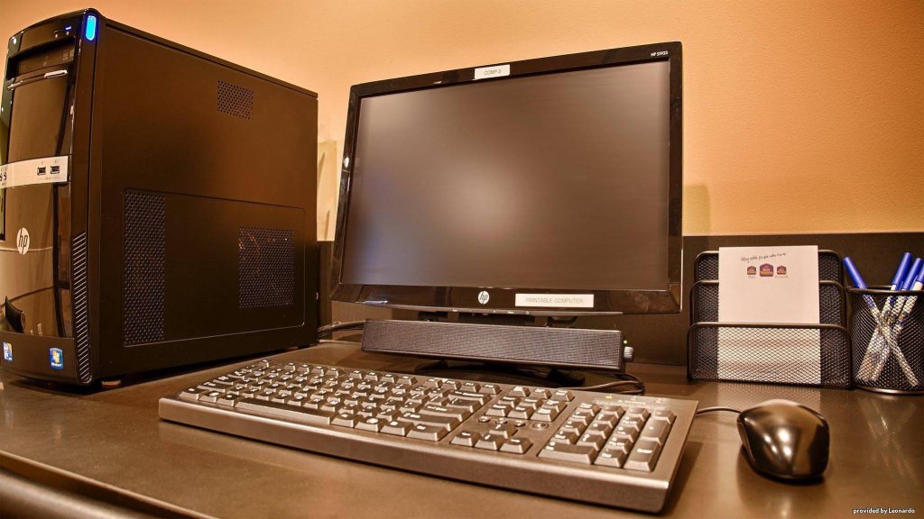 Фото Best Western Plus Lacey Inn & Suites