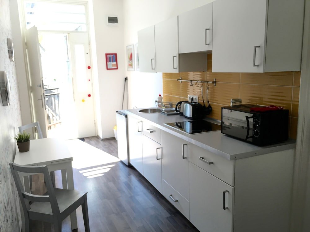 Фото Kiraly 99 Apartment