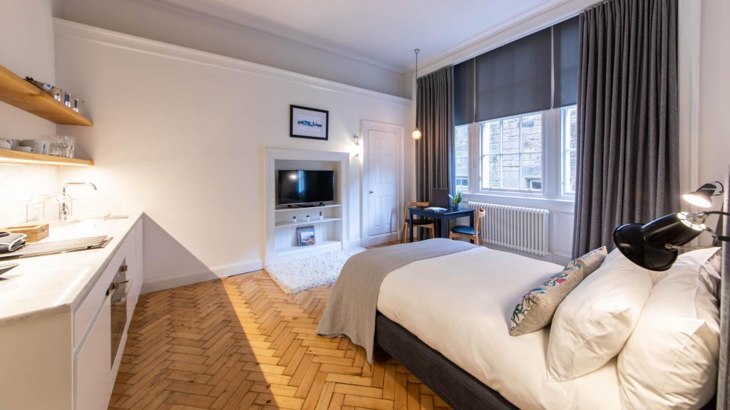 Фото Linton Collection - 28 North Bridge