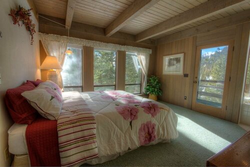 Жильё посуточно Tumbleweed Pines by Lake Tahoe Accommodations