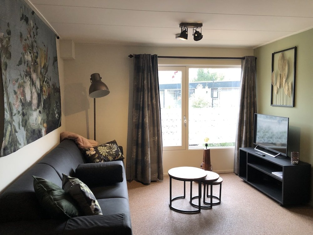 Фото Pension Even Buiten