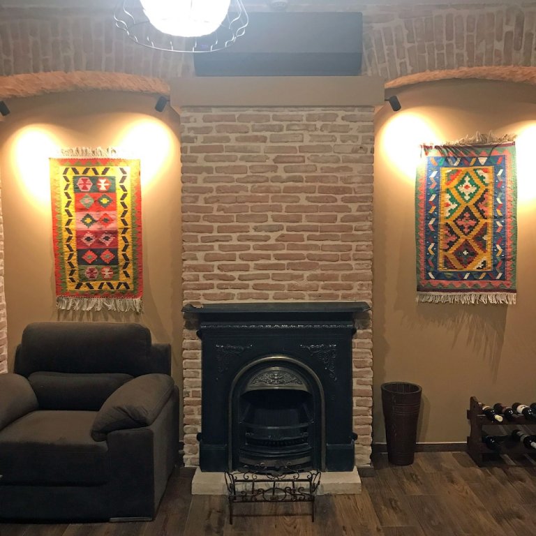 Фото Falcon Apartments Tbilisi