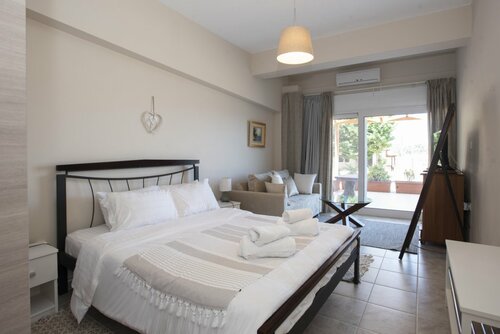 Гостиница Best House Sea View II Pylos Messinias в Пилосе